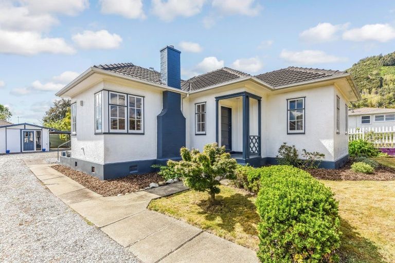 Photo of property in 27 Tukuka Street, Nelson South, Nelson, 7010