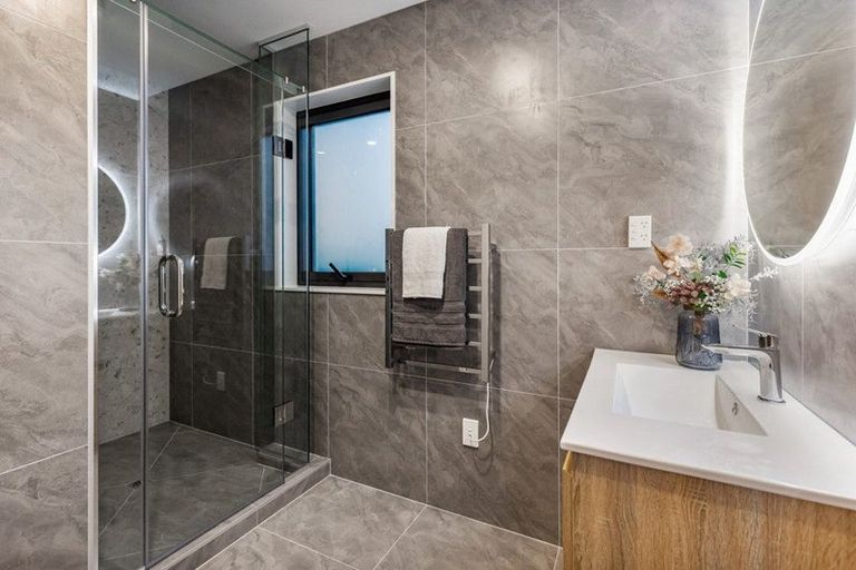 Photo of property in 216 Henwood Road, Westgate, 0814