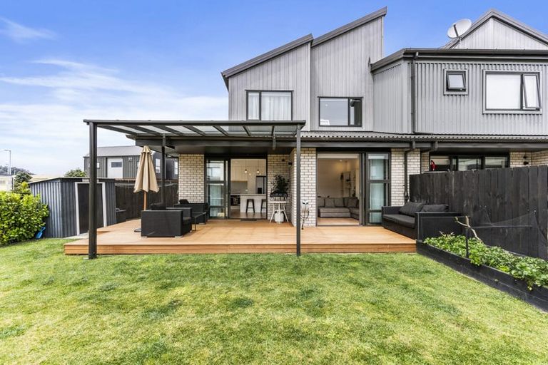Photo of property in 4 Sioux Road, Hobsonville, Auckland, 0616