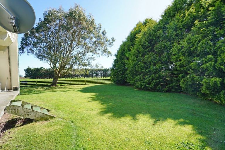 Photo of property in 243 Curran Road, Otatara, Invercargill, 9879