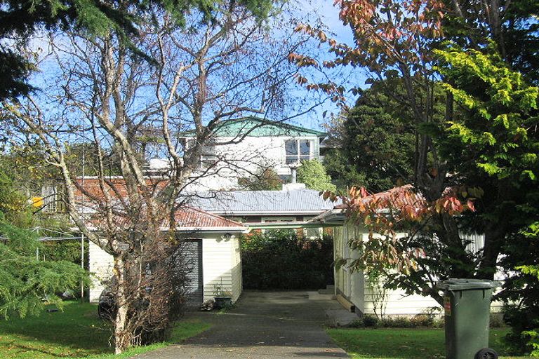 Photo of property in 61 Aorangi Road, Paraparaumu, 5032