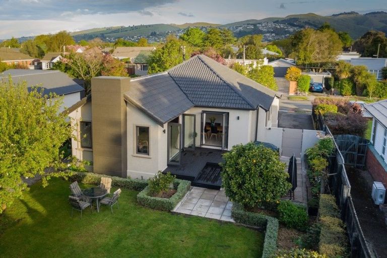 Photo of property in 19 Mccombs Street, Somerfield, Christchurch, 8024