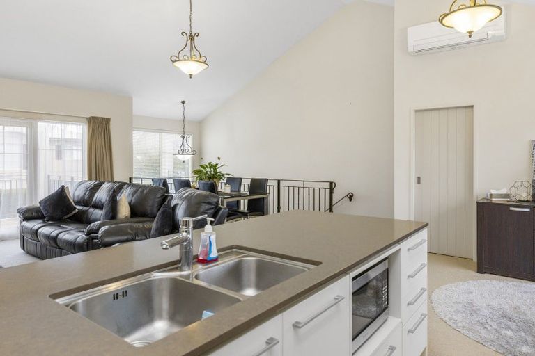 Photo of property in 31 Chateau Crescent, Rangatira Park, Taupo, 3330