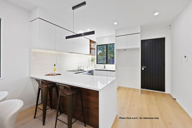 Photo of property in 13a Meadway, Sunnyhills, Auckland, 2010