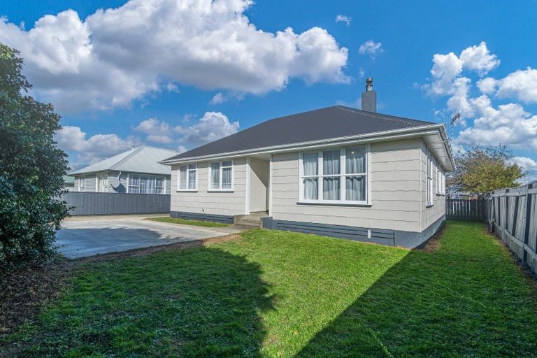 Photo of property in 106 Vogel Street, Woodville, 4920