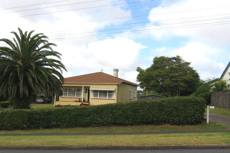 Photo of property in 1/32a Ambler Avenue, Glen Eden, Auckland, 0602