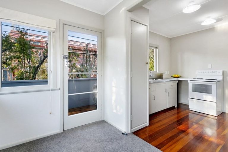 Photo of property in 5 Waihora Street, Taupo, 3330