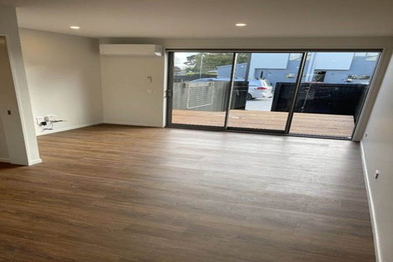 Photo of property in 12a Stackhouse Avenue, Bishopdale, Christchurch, 8053