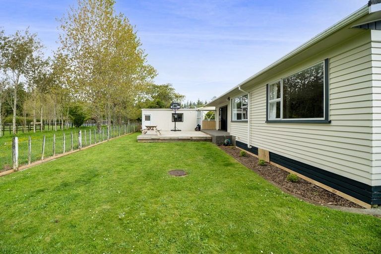 Photo of property in 10 Karaka Street, Inglewood, 4330