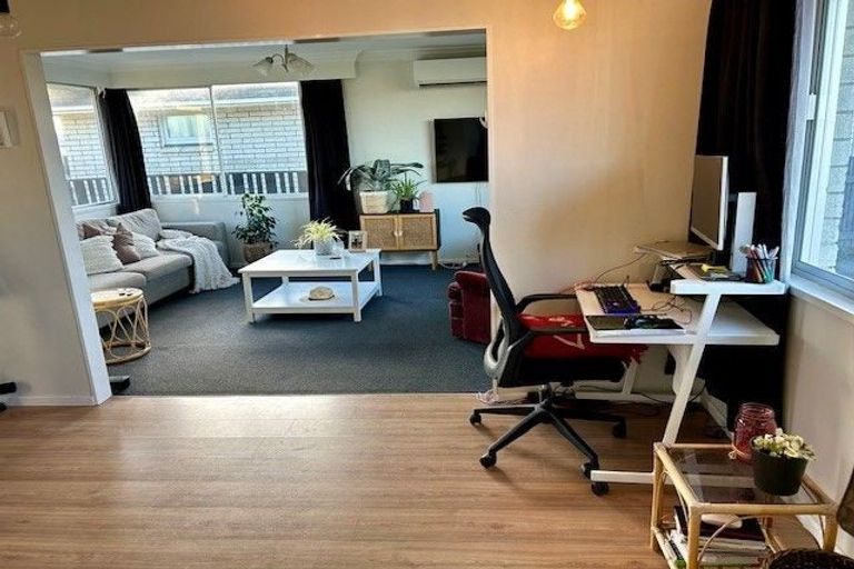 Photo of property in 31 Anakiwa Street, Kelvin Grove, Palmerston North, 4414