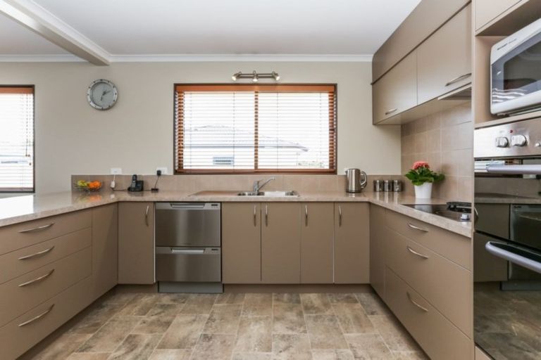 Photo of property in 6a Forward Street, Greenmeadows, Napier, 4112