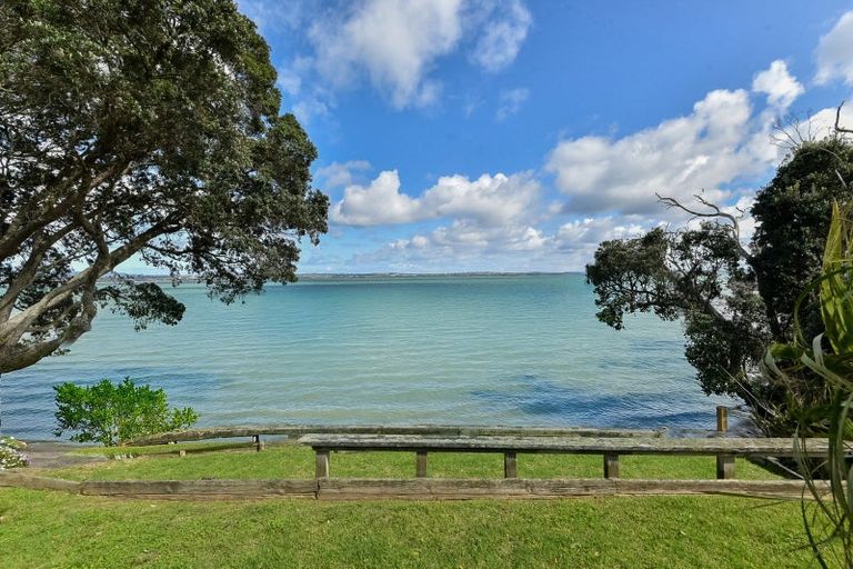 Photo of property in 53 St Michaels Avenue, Point Chevalier, Auckland, 1022
