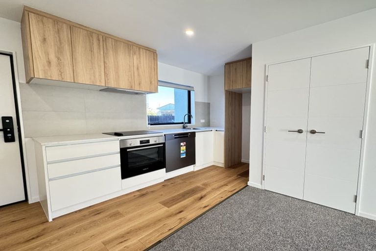 Photo of property in 1/64 Amyes Road, Hornby, Christchurch, 8042