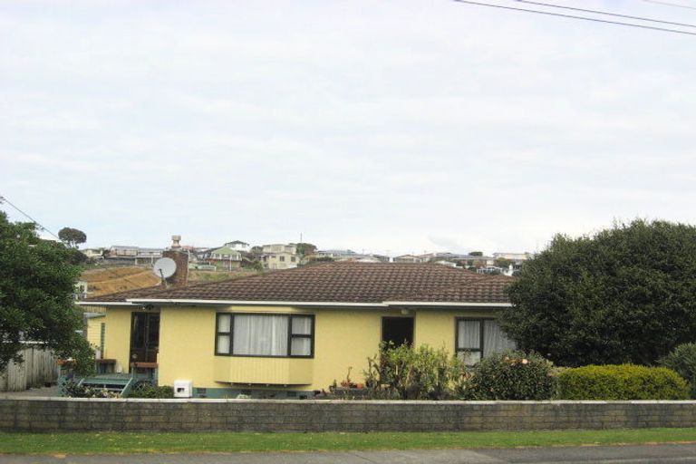 Photo of property in 99 Ngamotu Road, Spotswood, New Plymouth, 4310