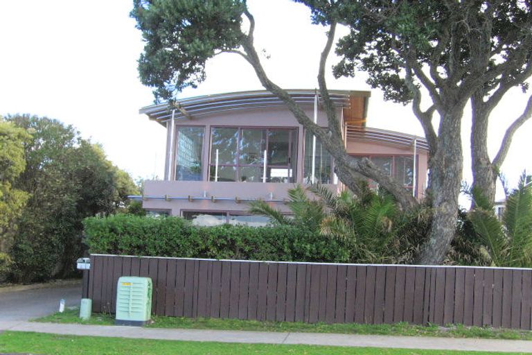 Photo of property in 1/15 The Esplanade, Eastern Beach, Auckland, 2012