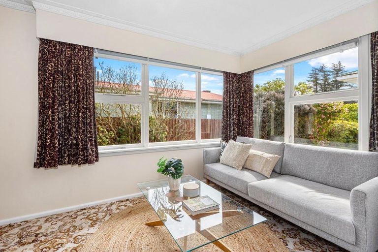 Photo of property in 83 Staveley Street, Avonhead, Christchurch, 8042