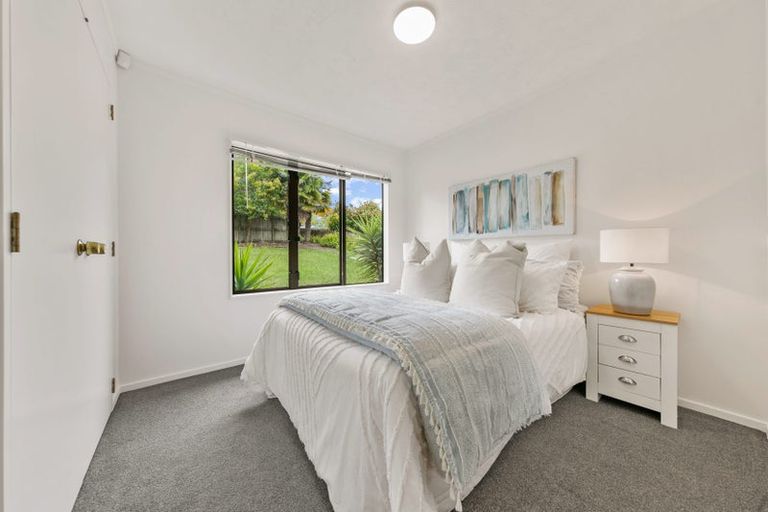 Photo of property in 45 Vintage Drive, Henderson, Auckland, 0612