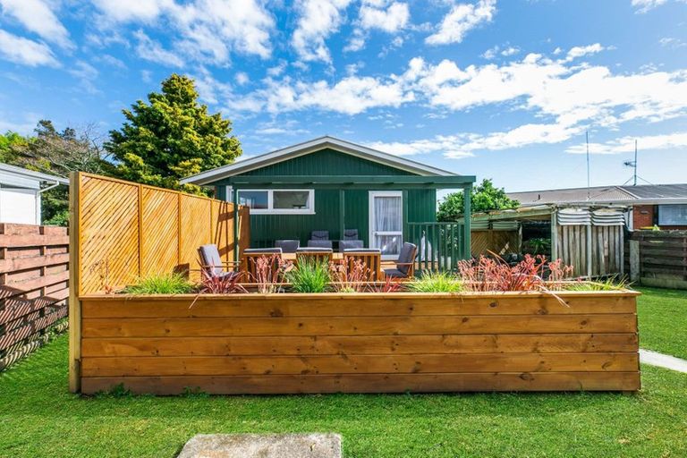 Photo of property in 5 Wanaka Place, Glenview, Hamilton, 3206