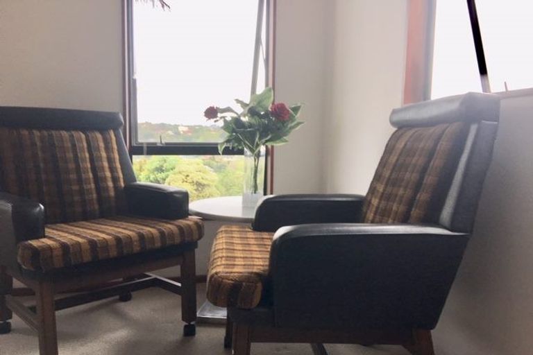 Photo of property in 1/29 Oaktree Avenue, Browns Bay, Auckland, 0630