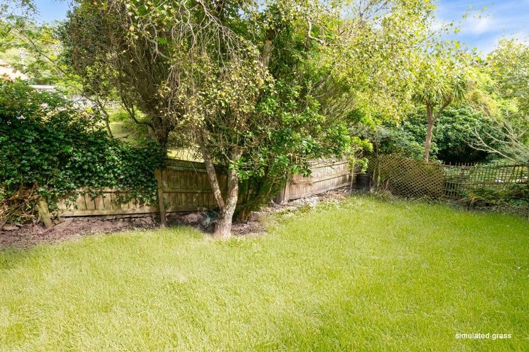 Photo of property in 72c Black Rock Road, Newlands, Wellington, 6037