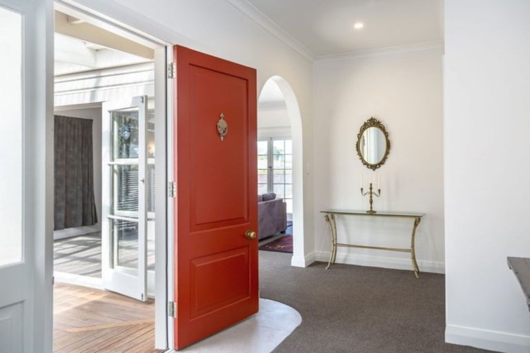 Photo of property in 65 Brandon Street, Featherston, 5710