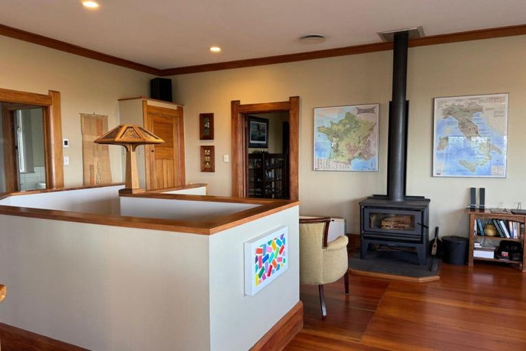 Photo of property in 6 Onslow Road, Bluff Hill, Napier, 4110