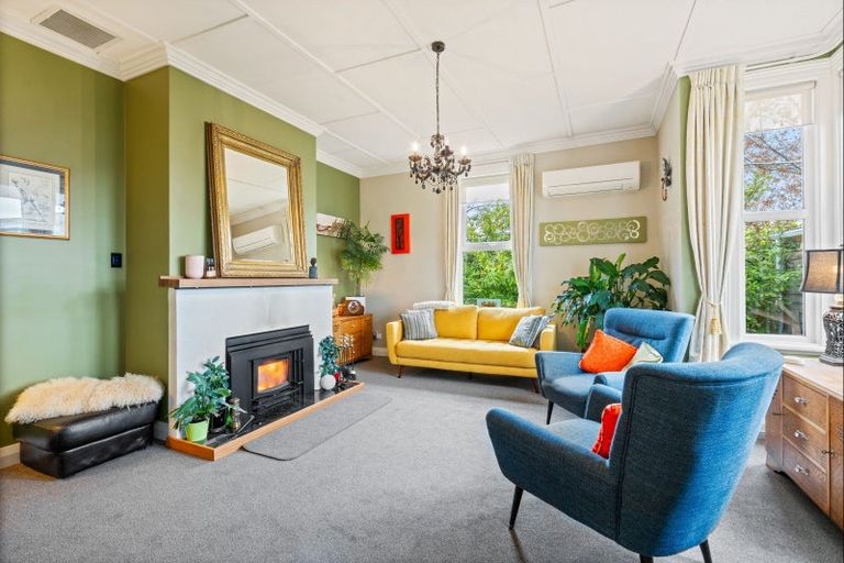 Photo of property in 26 Peel Street, Lawrence, 9532