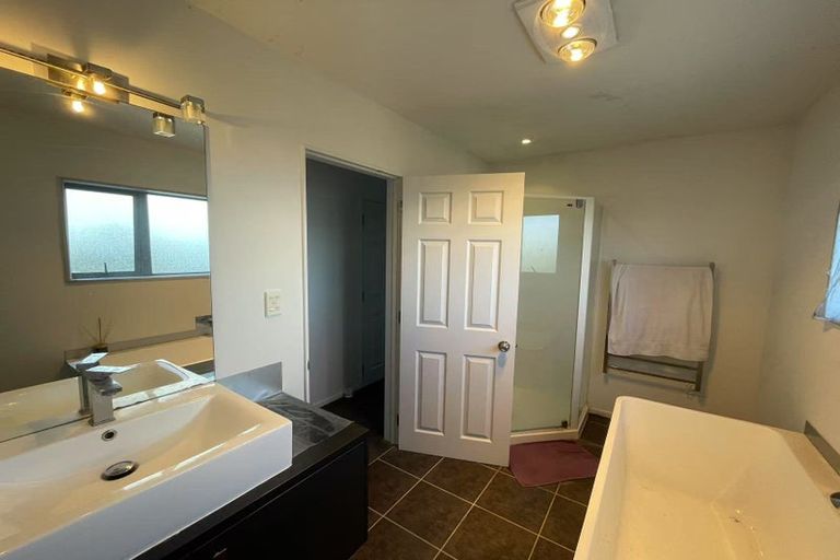 Photo of property in 74a Stanaway Street, Hillcrest, Auckland, 0627