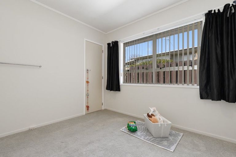 Photo of property in 140 Kingswood Road, Brookfield, Tauranga, 3110