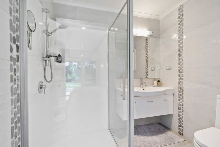 Photo of property in 11 Waitaha Place, Ruakaka, 0116