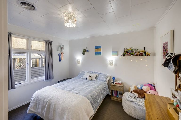 Photo of property in 19 Mcdonald Street, Napier South, Napier, 4110