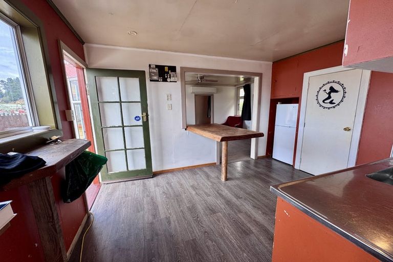 Photo of property in 1 Aramoana Road, Careys Bay, Port Chalmers, 9082