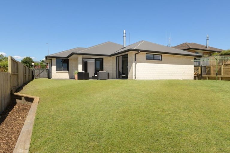 Photo of property in 1 Formosa Place, Pyes Pa, Tauranga, 3112
