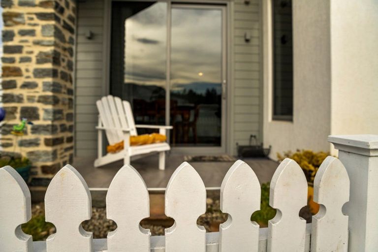 Photo of property in 6 Weaver Close, Alexandra, 9320