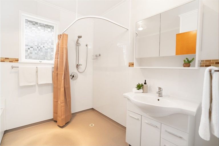 Photo of property in 13 Sorrento Street, Onerahi, Whangarei, 0110