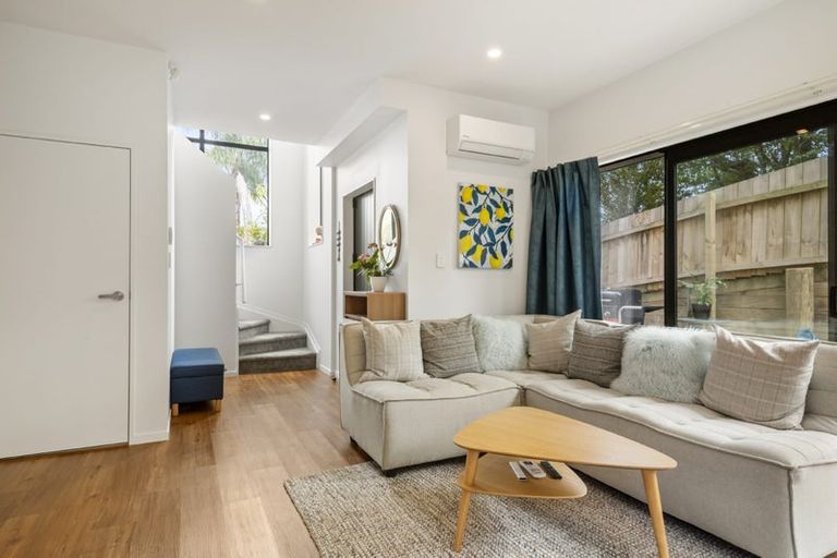 Photo of property in 132a Stapleford Crescent, Browns Bay, Auckland, 0630