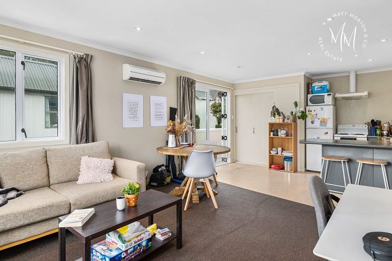 Photo of property in 123 Harbour Terrace, North Dunedin, Dunedin, 9016