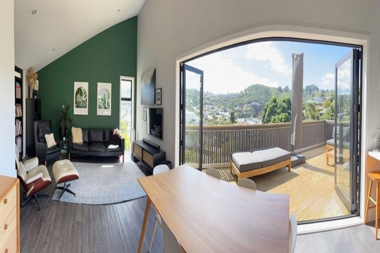 Photo of property in 89 Totara Road, Miramar, Wellington, 6022