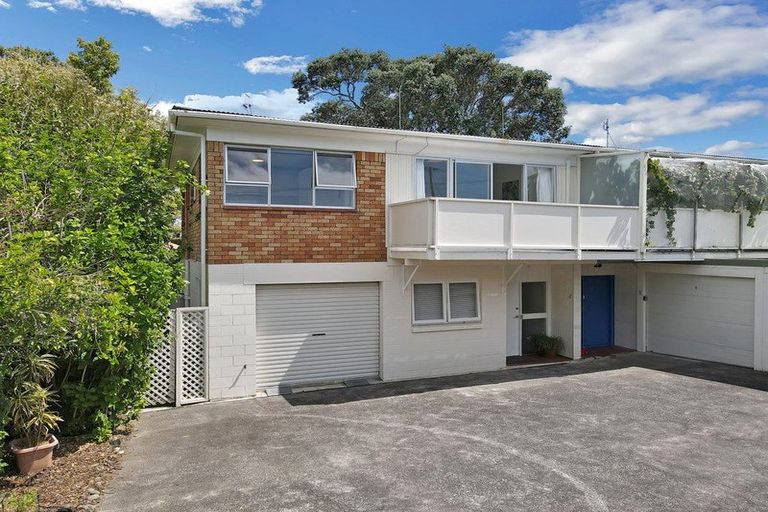 Photo of property in 3/99 Vauxhall Road, Devonport, Auckland, 0624