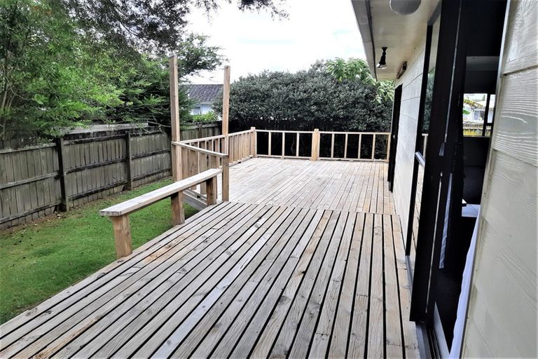 Photo of property in 56 Halberg Street, Glenfield, Auckland, 0629