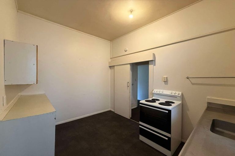 Photo of property in 142 Aro Street, Aro Valley, Wellington, 6021