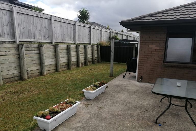 Photo of property in 10 Diamond Grove, Brown Owl, Upper Hutt, 5018