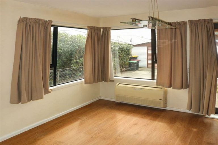 Photo of property in 234 Avonhead Road, Avonhead, Christchurch, 8042