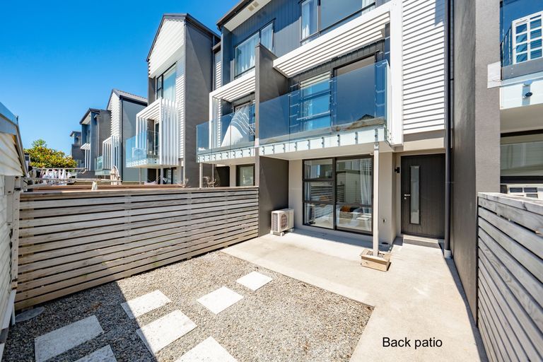 Photo of property in 35 Settlers Avenue, Hobsonville, Auckland, 0618