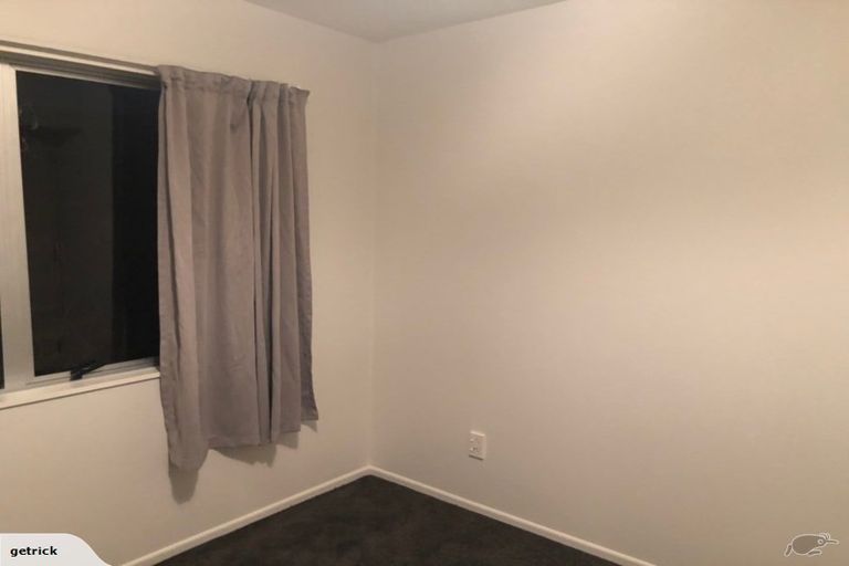 Photo of property in 53 Sikkim Crescent, Clover Park, Auckland, 2019