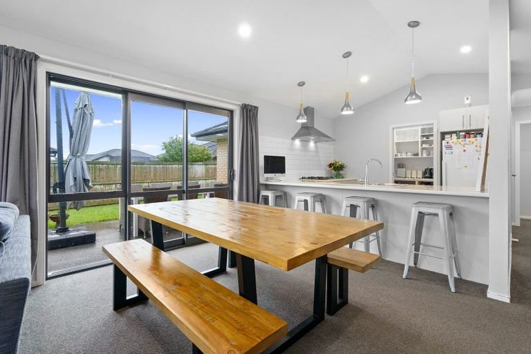 Photo of property in 83 Watkins Road, Cambridge, 3434