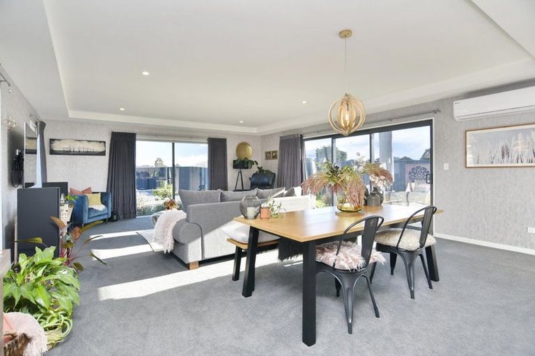 Photo of property in 5 Clarendon Place, Rangiora, 7400