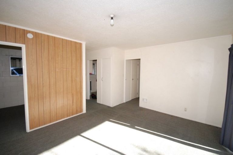 Photo of property in 2/20 Atkinson Avenue, Otahuhu, Auckland, 1062