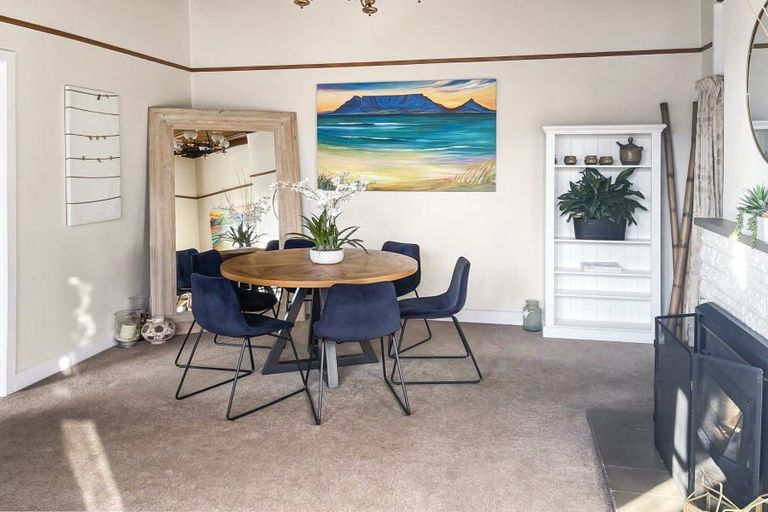 Photo of property in 39 Test Street, South Hill, Oamaru, 9400