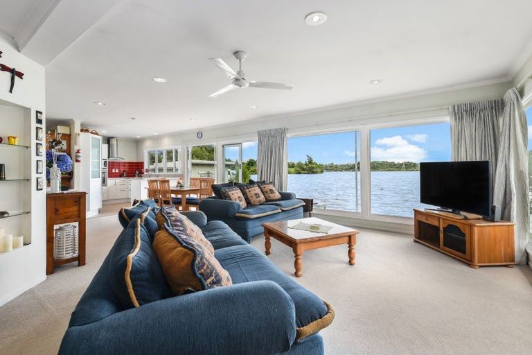 Photo of property in 127 Okere Road, Okere Falls, Rotorua, 3074